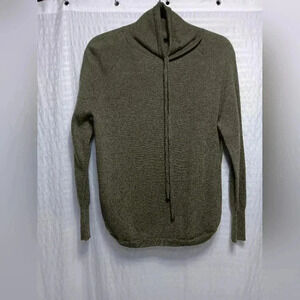 Ladies Cynthia Rowley Extra Fine Merino Wool,Cowl  Neck Sweater. Size M